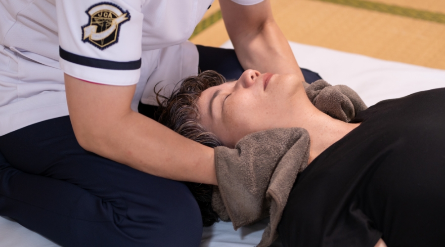 カイロプラクティック施術